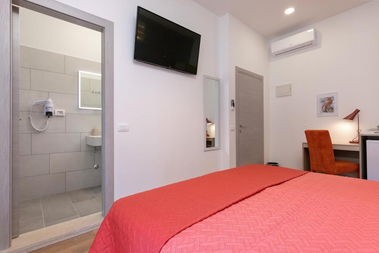 PUY La Preziosa Rooms מראה חיצוני תמונה